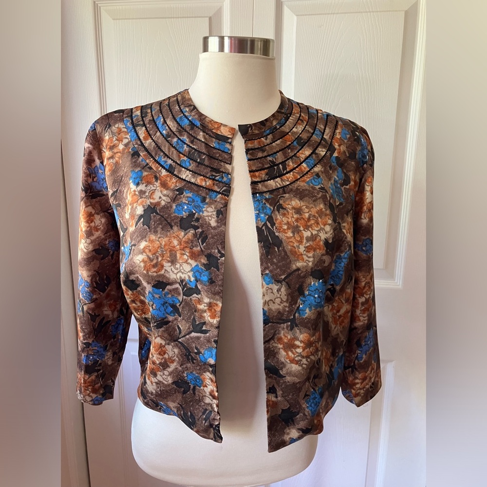 Vintage floral print bolero jacket